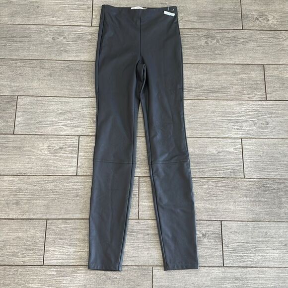 Good American Better Than Leather Faux Leather Pull On Leggings in Chrome Size S - Picture 2 of 6